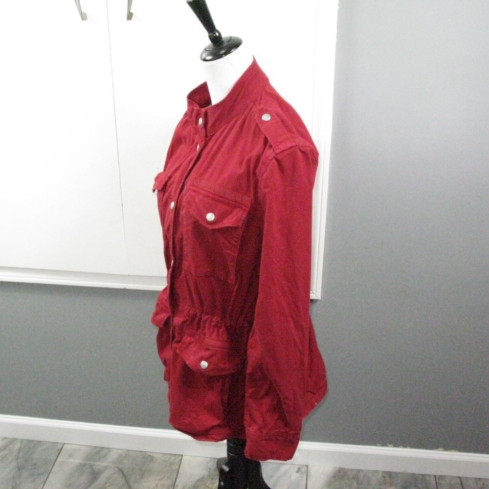 Gap Red Snap/Zip Front Shacket Size Medium - image 3
